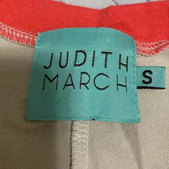 Women’s Judith March V-Neck Short Sleeve Raised On Hank Shirt Size Small EUC - Picture 6 of 7